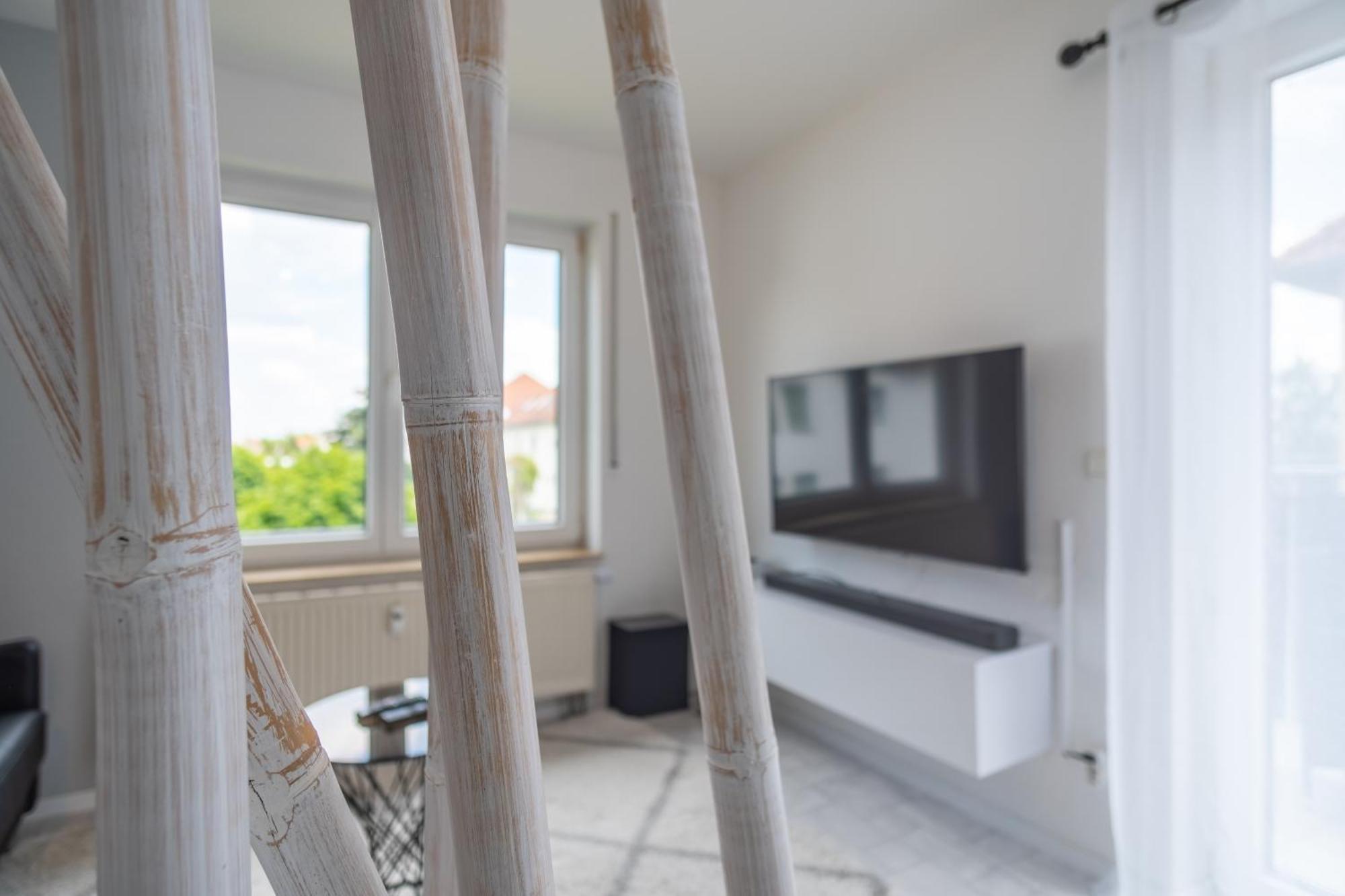 Appartement Arbeitsplatz, Balkon, Tiefgarage Naehe Neue Messe à Leipzig Extérieur photo