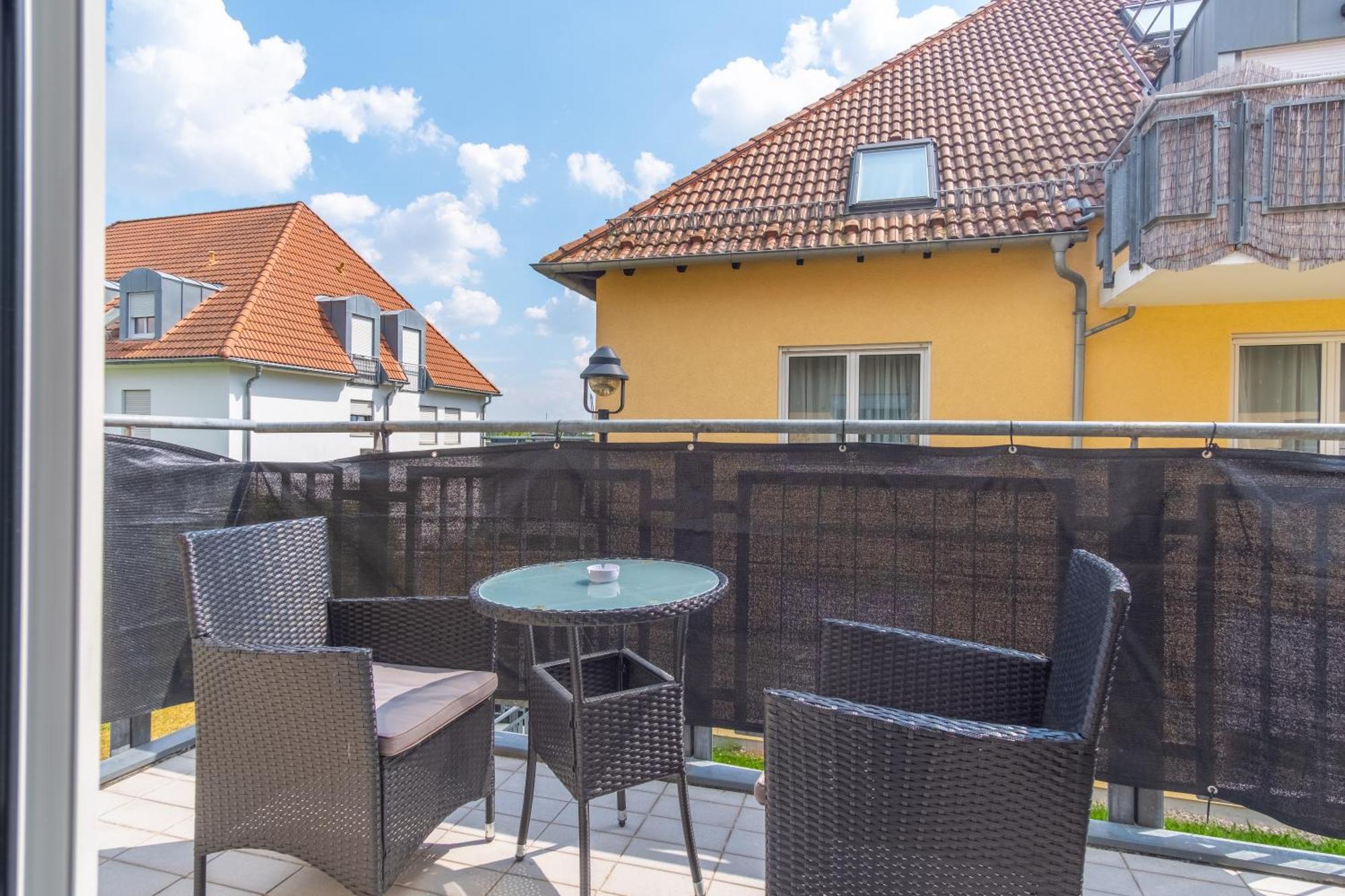 Appartement Arbeitsplatz, Balkon, Tiefgarage Naehe Neue Messe à Leipzig Extérieur photo